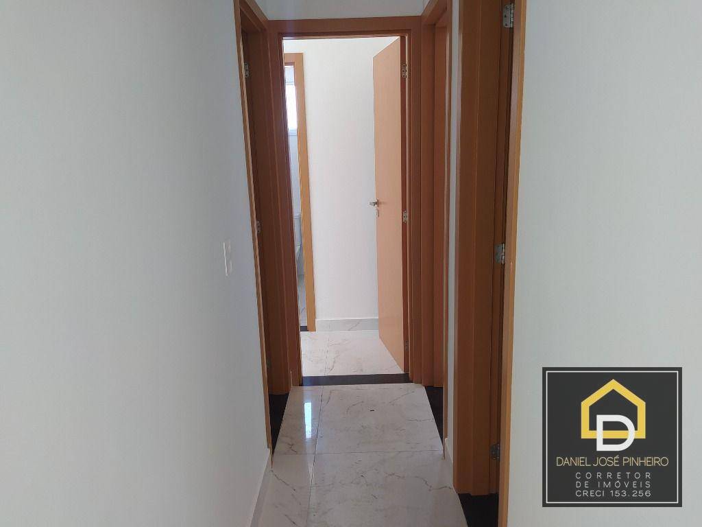 Apartamento à venda com 3 quartos, 112m² - Foto 10