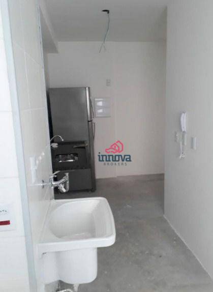 Apartamento à venda com 3 quartos, 82m² - Foto 3