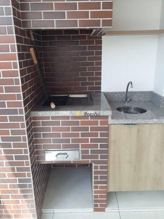 Apartamento para alugar com 2 quartos, 70m² - Foto 2