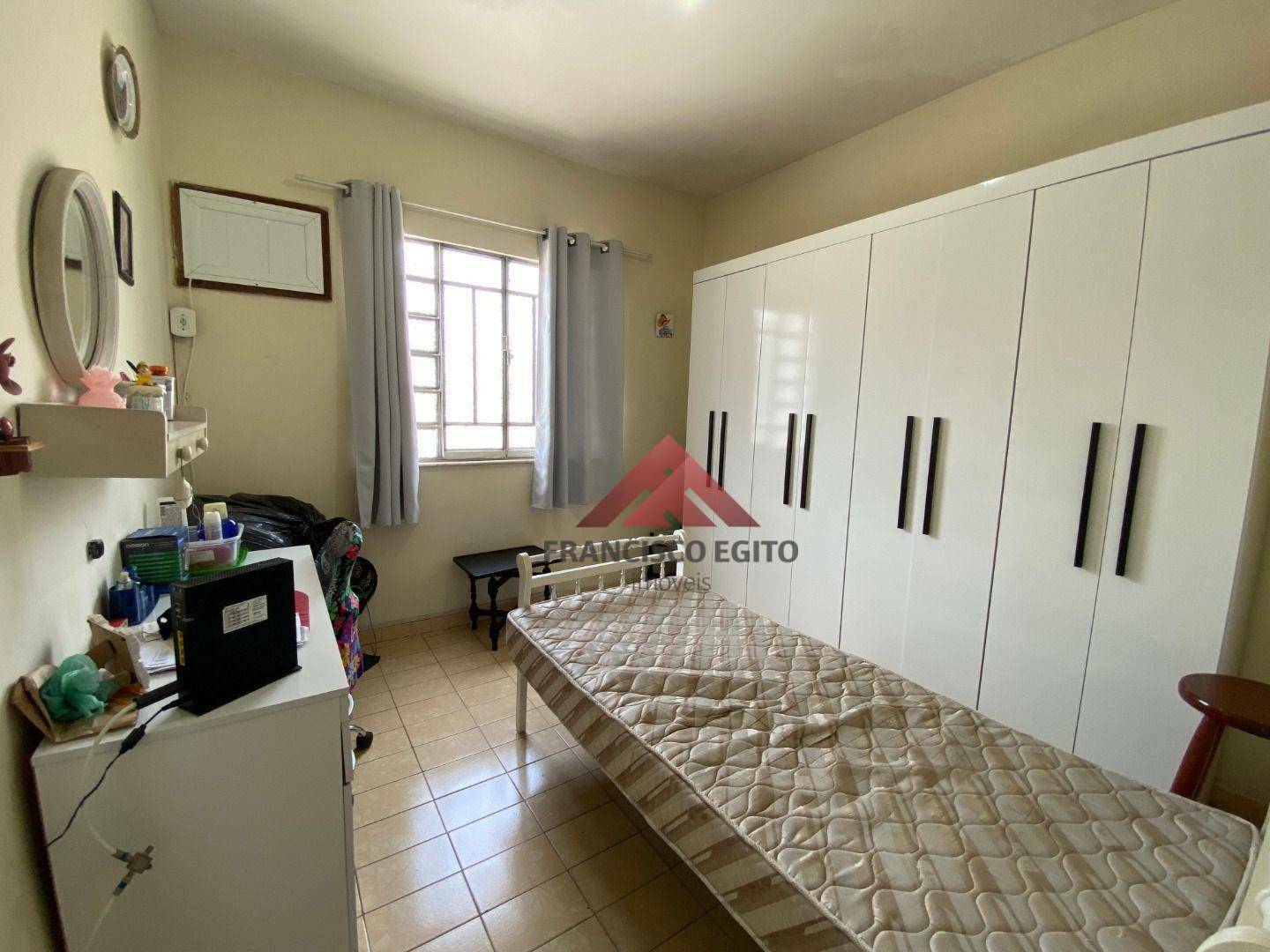 Casa à venda com 2 quartos, 300M2 - Foto 6