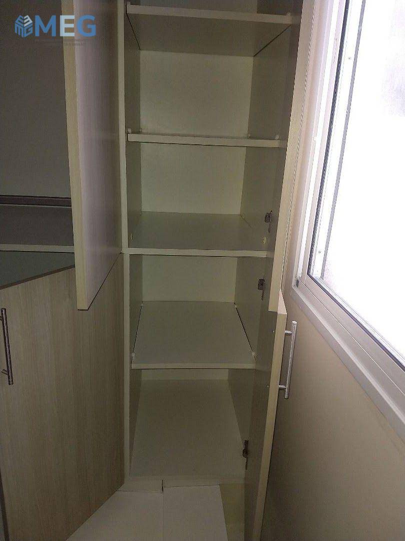 Apartamento para alugar com 3 quartos, 106m² - Foto 17