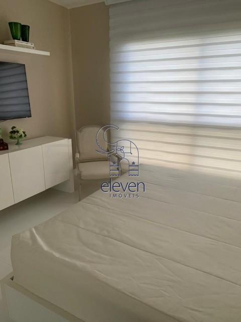 Apartamento à venda com 4 quartos, 225m² - Foto 23