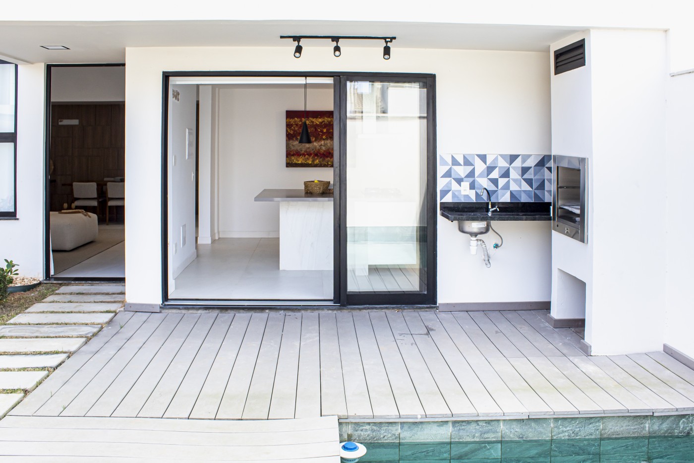 Casa de Condomínio à venda com 4 quartos, 180m² - Foto 6