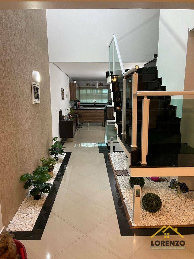 Sobrado à venda com 3 quartos, 253m² - Foto 11