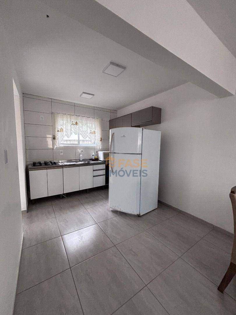 Casa à venda com 2 quartos, 1m² - Foto 5