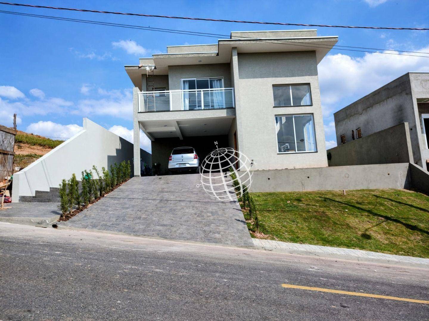 Casa de Condomínio à venda com 3 quartos, 210m² - Foto 2