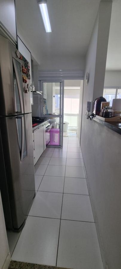 Apartamento à venda com 3 quartos, 73m² - Foto 3