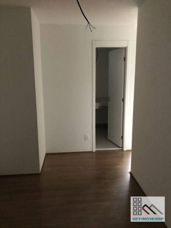 Apartamento à venda com 3 quartos, 150m² - Foto 12