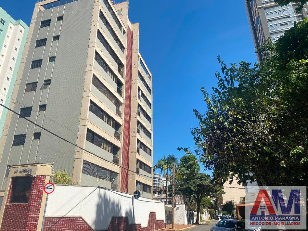 Apartamento à venda com 2 quartos, 69m² - Foto 1