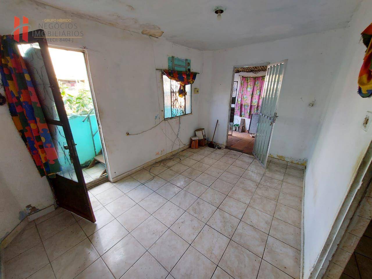 Casa à venda e aluguel com 1 quarto, 50m² - Foto 2