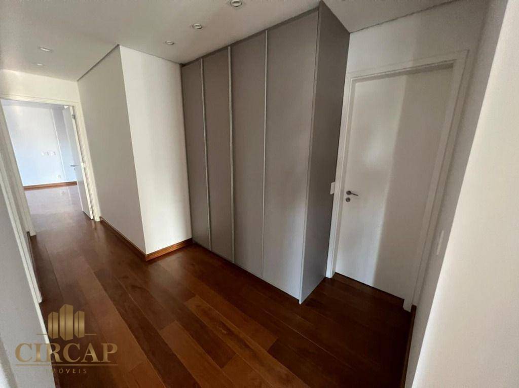 Apartamento à venda com 3 quartos, 322m² - Foto 29