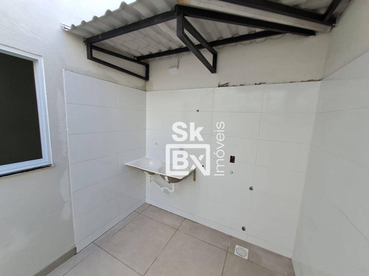 Casa à venda com 3 quartos, 80m² - Foto 12