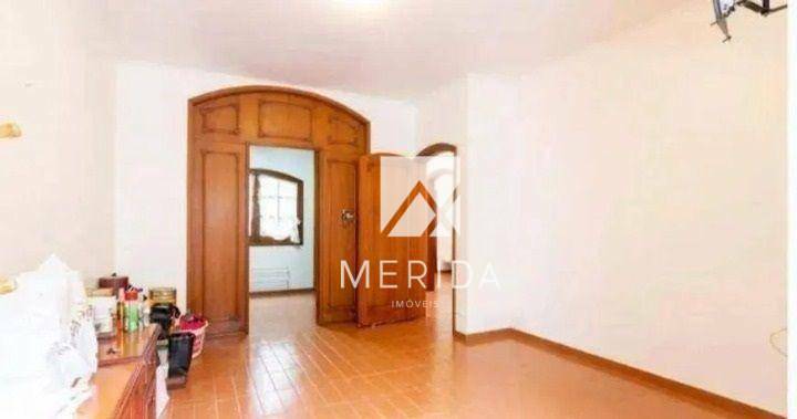 Casa à venda e aluguel com 3 quartos, 325m² - Foto 8