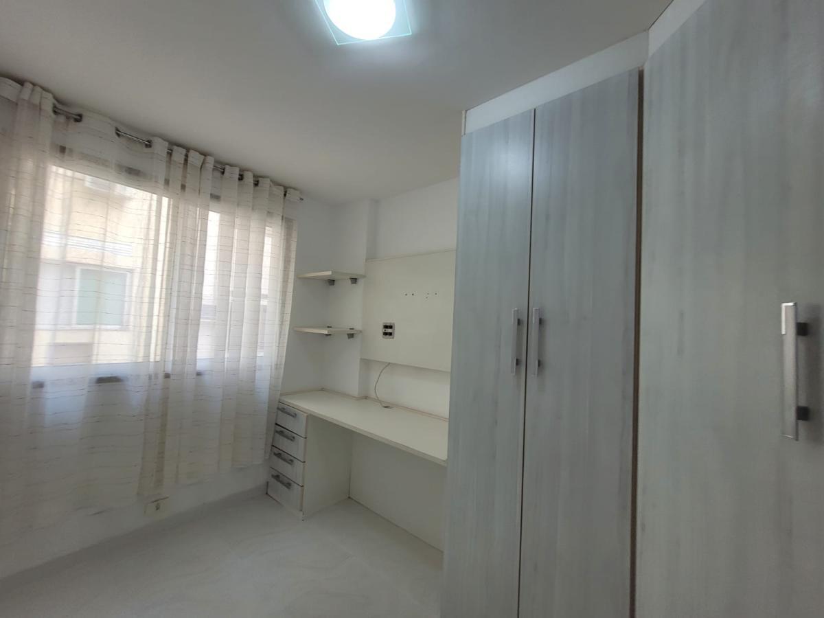 Apartamento à venda com 2 quartos, 85m² - Foto 19