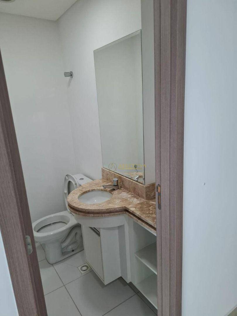 Apartamento para alugar com 2 quartos, 98m² - Foto 8