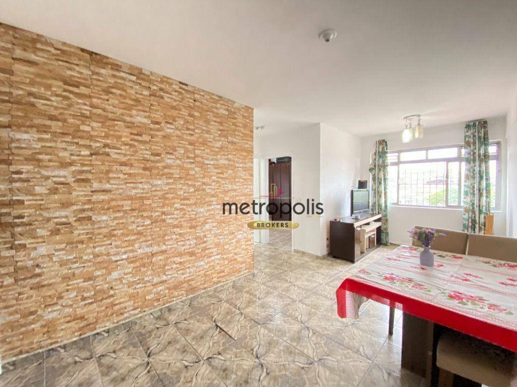 Apartamento à venda com 2 quartos, 70m² - Foto 2