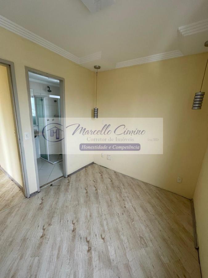 Apartamento à venda com 3 quartos, 66m² - Foto 5