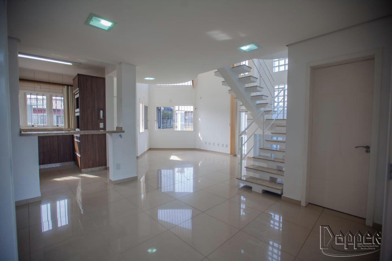 Casa à venda com 3 quartos, 157m² - Foto 2