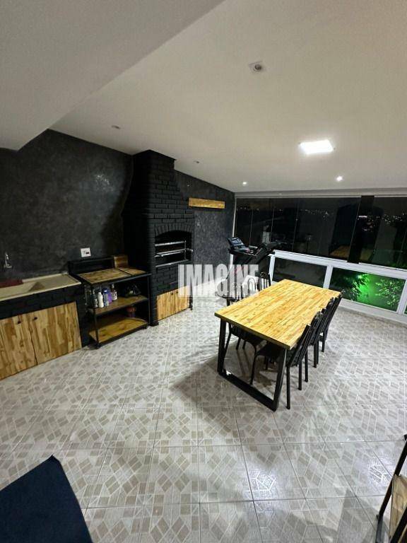 Sobrado à venda com 2 quartos, 150m² - Foto 10