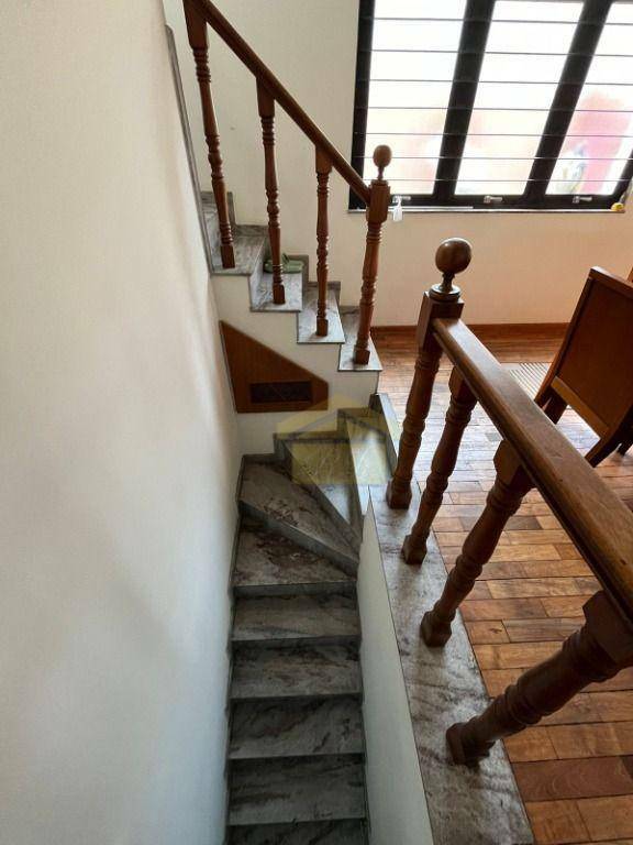 Sobrado à venda com 3 quartos, 204m² - Foto 9