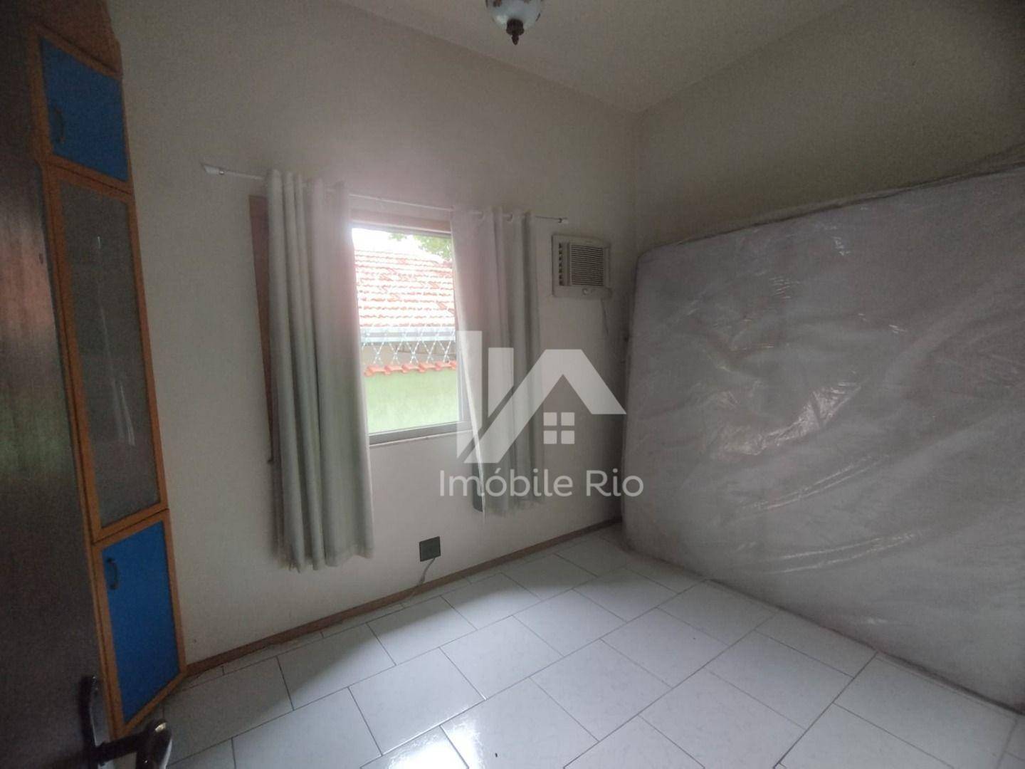 Casa à venda com 3 quartos, 258m² - Foto 10