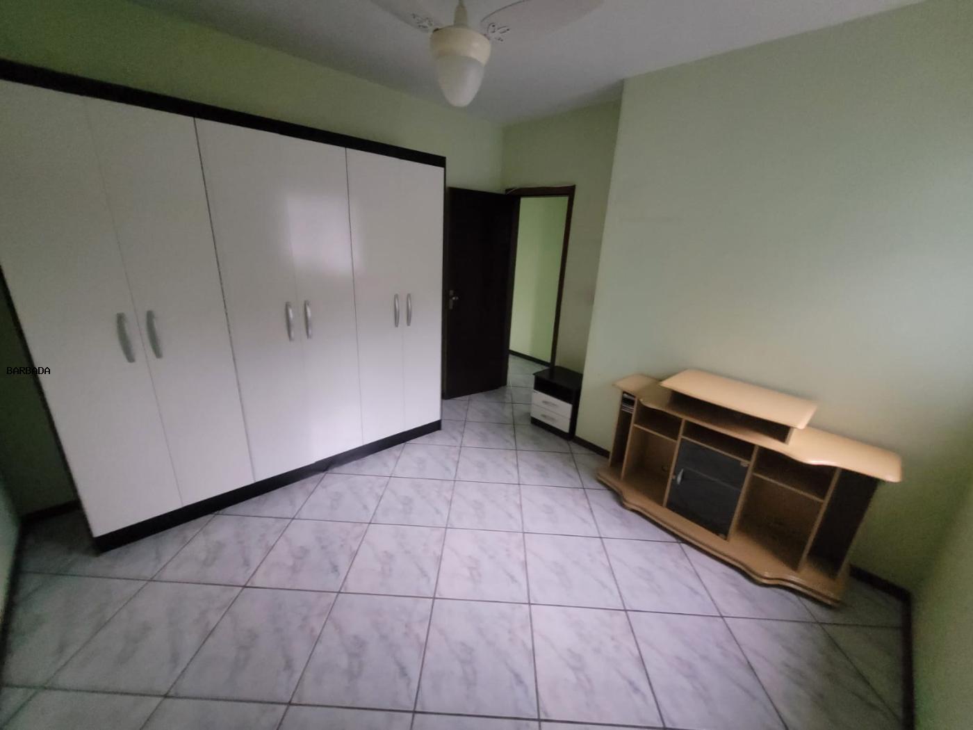 Apartamento para alugar com 3 quartos, 150m² - Foto 15