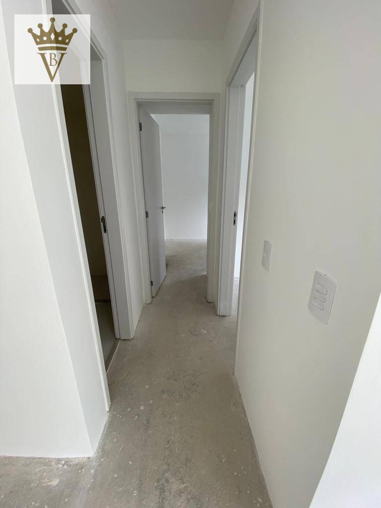 Apartamento à venda com 2 quartos, 67m² - Foto 4