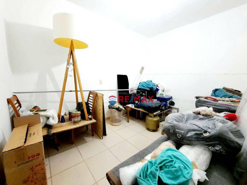 Casa de Condomínio à venda com 4 quartos, 186m² - Foto 24