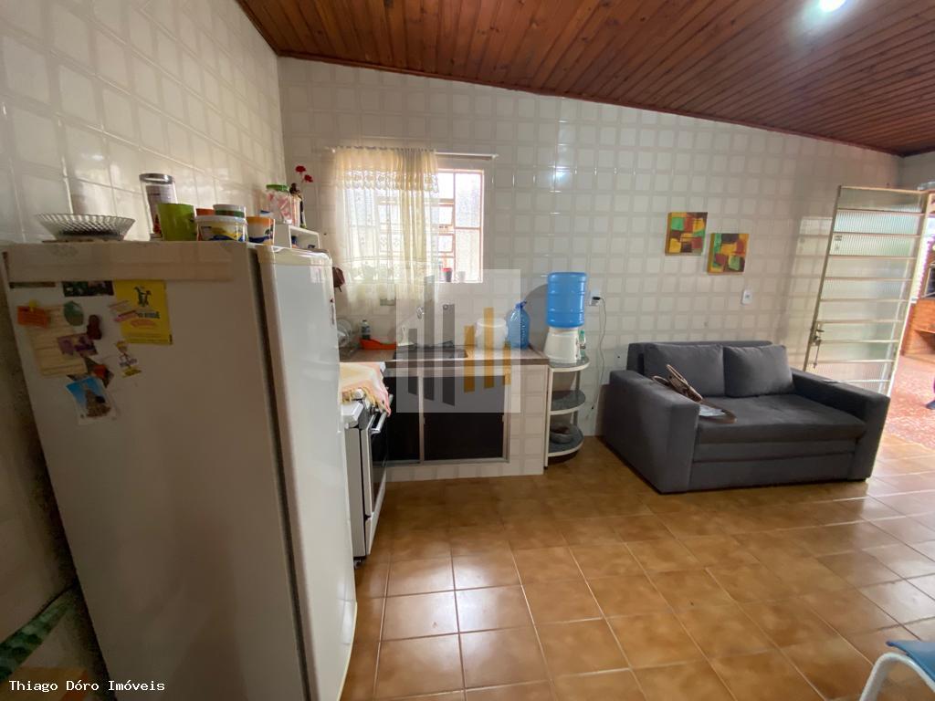 Casa à venda com 2 quartos, 500m² - Foto 16