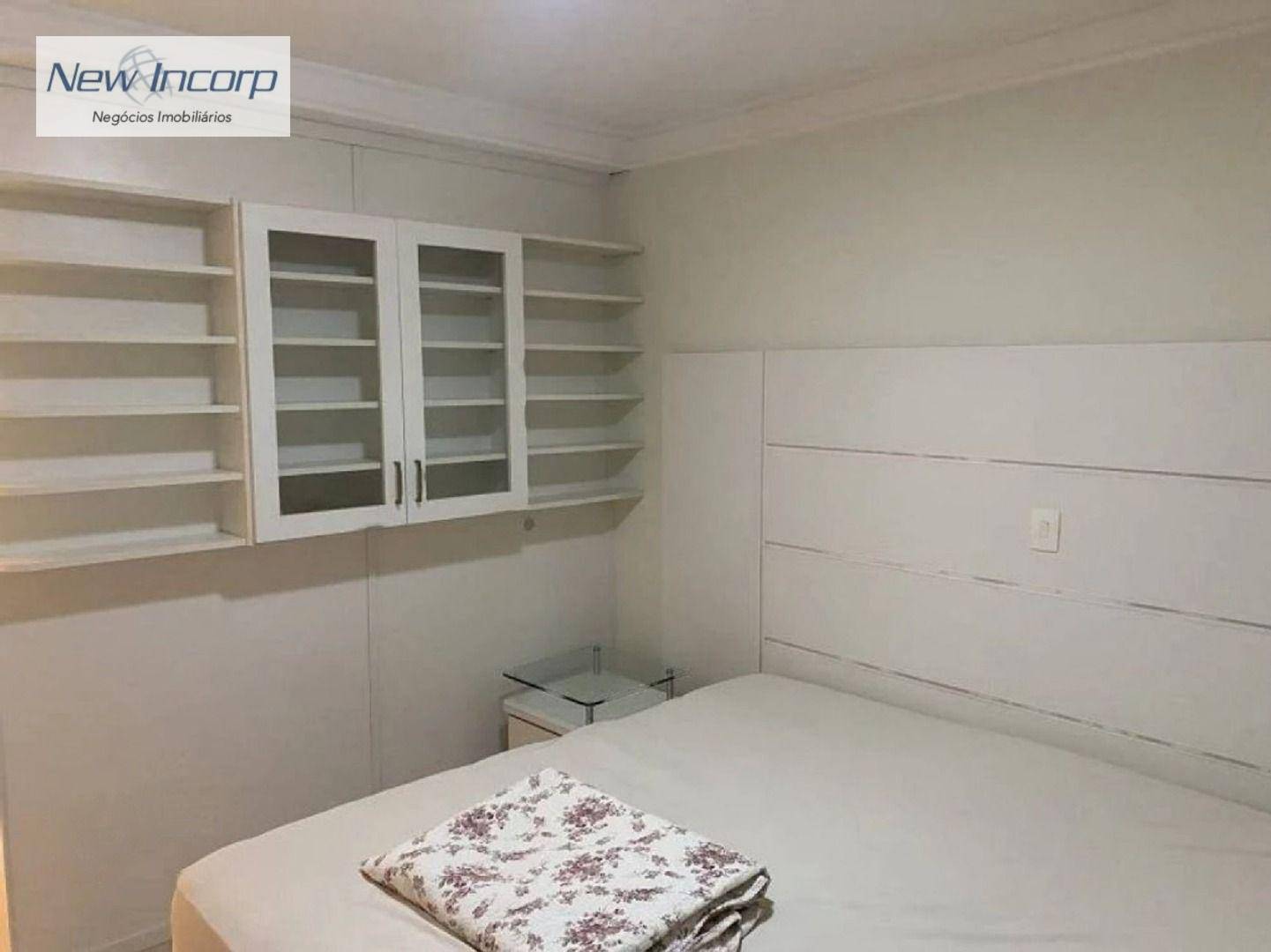 Apartamento à venda com 3 quartos, 184m² - Foto 4