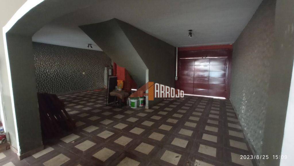 Sobrado à venda com 4 quartos, 50m² - Foto 4