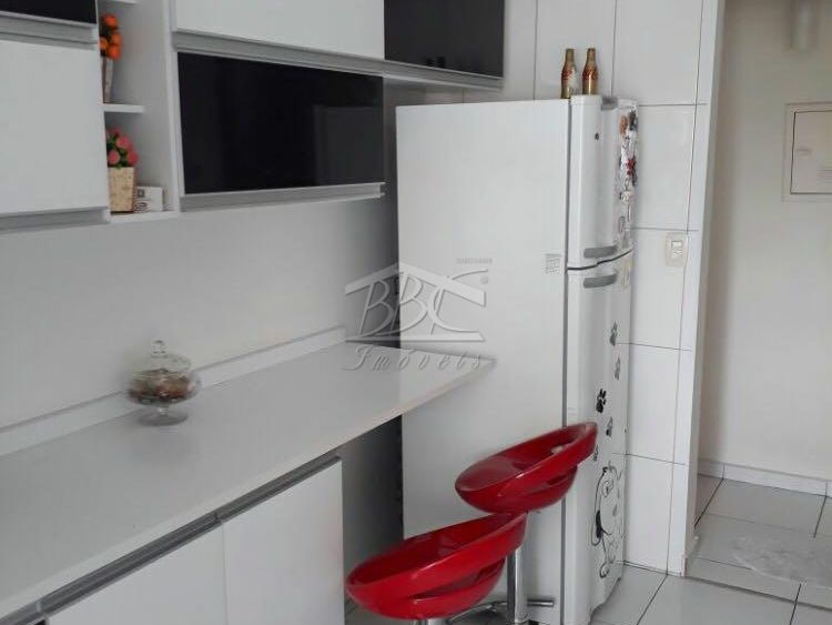 Apartamento à venda com 2 quartos, 74m² - Foto 2