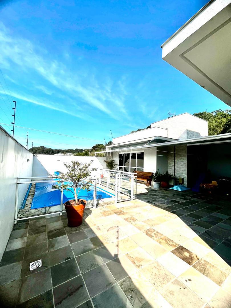 Casa à venda com 3 quartos, 294m² - Foto 15