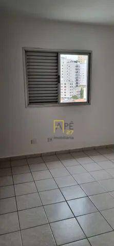 Apartamento para alugar com 2 quartos, 75m² - Foto 7