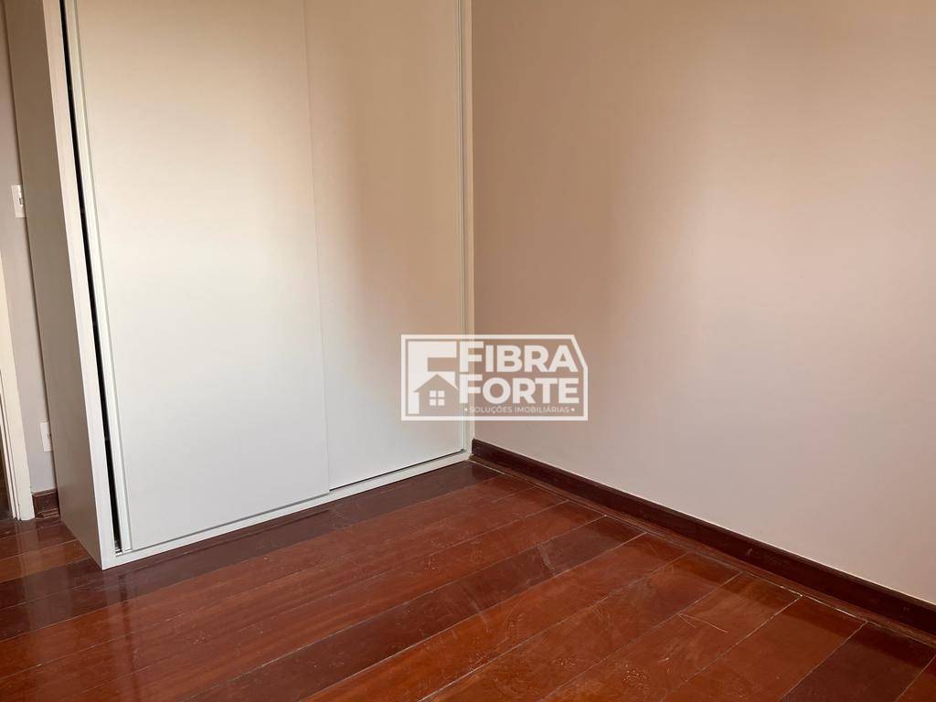 Apartamento à venda com 4 quartos, 184m² - Foto 10