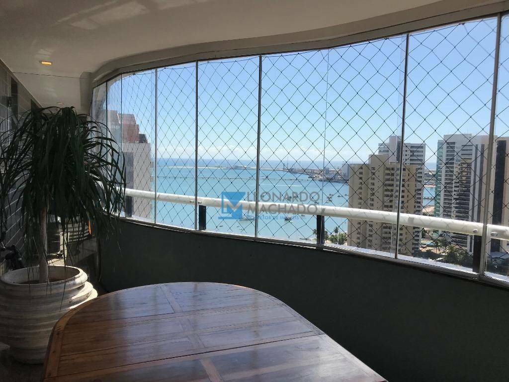 Apartamento à venda com 3 quartos, 221m² - Foto 19