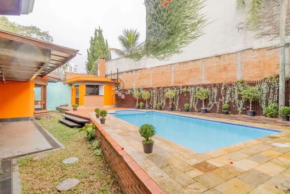 Casa de Condomínio à venda com 4 quartos, 425m² - Foto 24