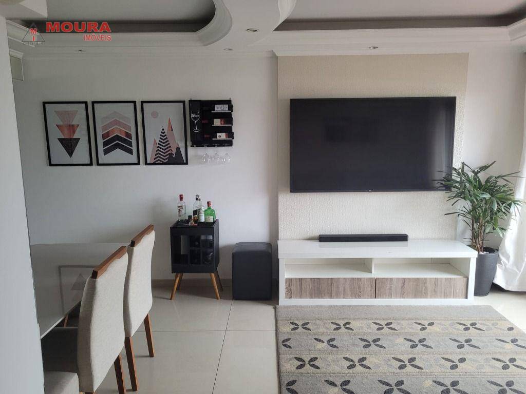 Apartamento à venda com 2 quartos, 60m² - Foto 1