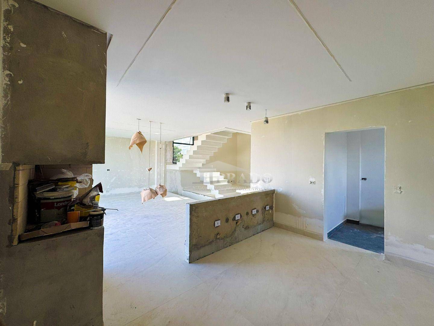 Casa à venda com 4 quartos, 347m² - Foto 13