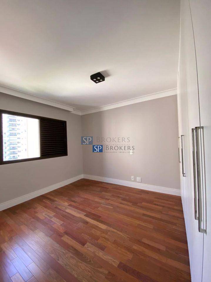 Apartamento à venda com 4 quartos, 342m² - Foto 13