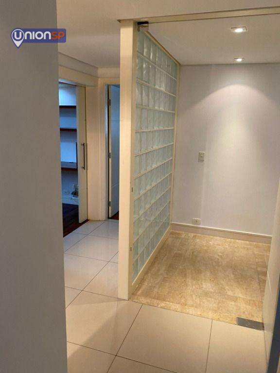 Apartamento à venda com 4 quartos, 196m² - Foto 7