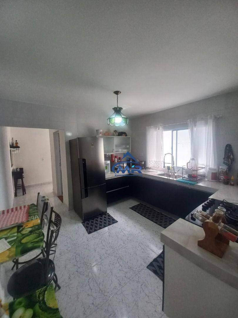 Casa à venda com 3 quartos, 130m² - Foto 17