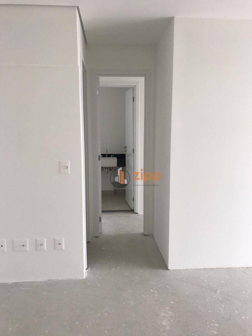 Apartamento à venda com 1 quarto, 60m² - Foto 14