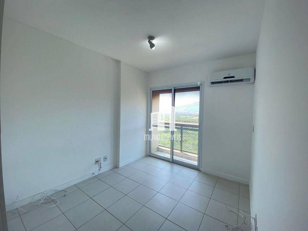 Apartamento à venda com 2 quartos, 98m² - Foto 18