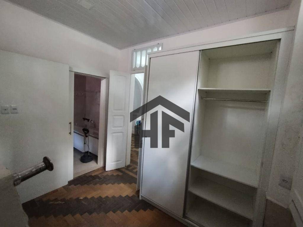 Casa para alugar com 3 quartos, 159m² - Foto 16