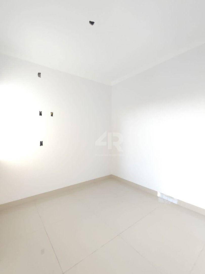 Casa à venda com 2 quartos, 55m² - Foto 6