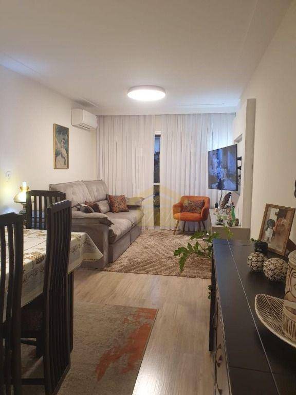 Apartamento à venda com 2 quartos, 79m² - Foto 2