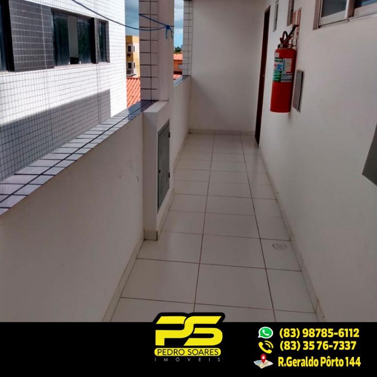 Apartamento à venda com 2 quartos, 61m² - Foto 4