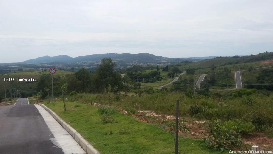 Terreno à venda, 200m² - Foto 1