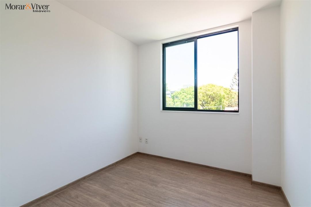 Apartamento à venda com 3 quartos, 97m² - Foto 18